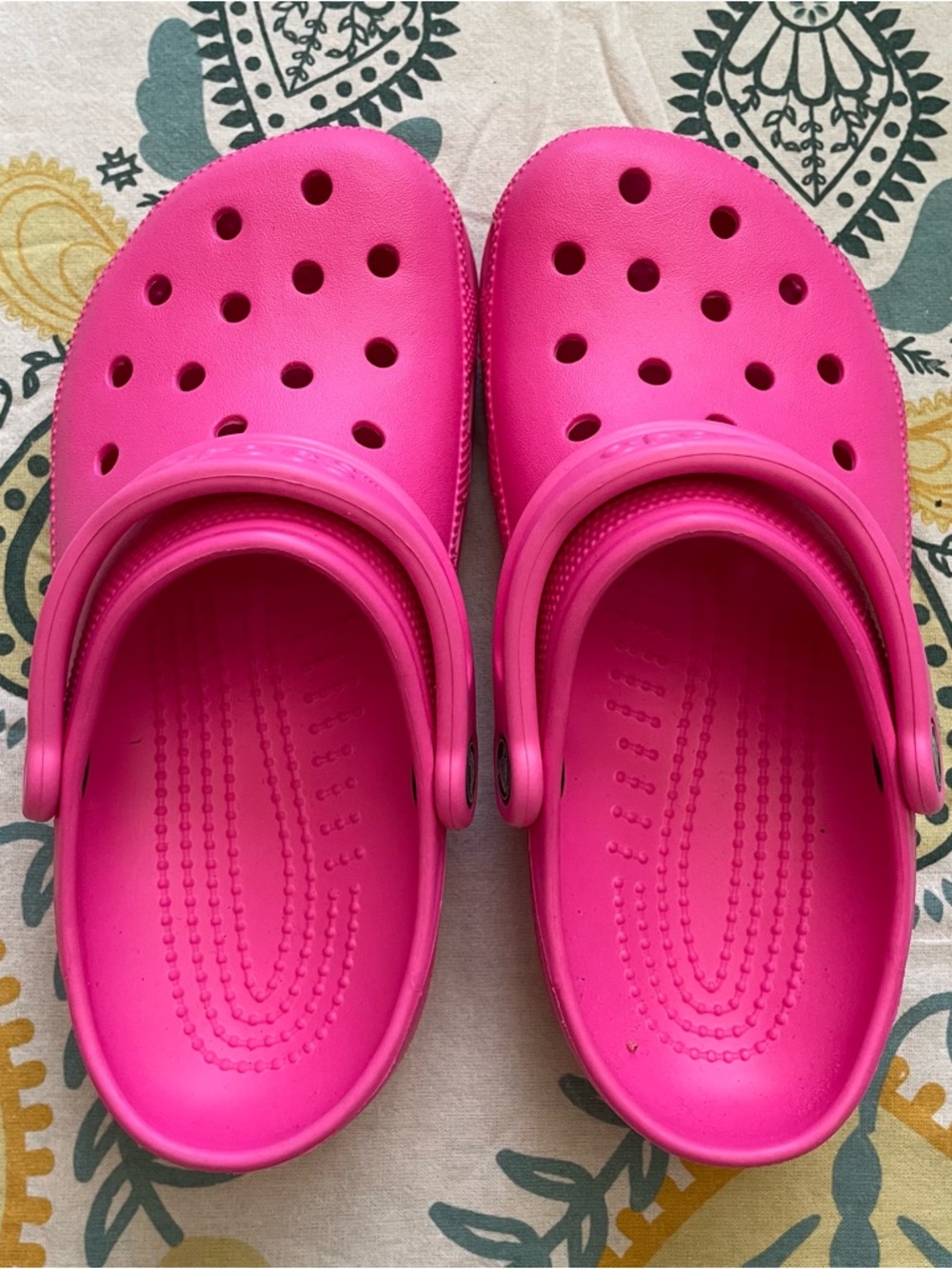 Crocs - Picture 2 of 10